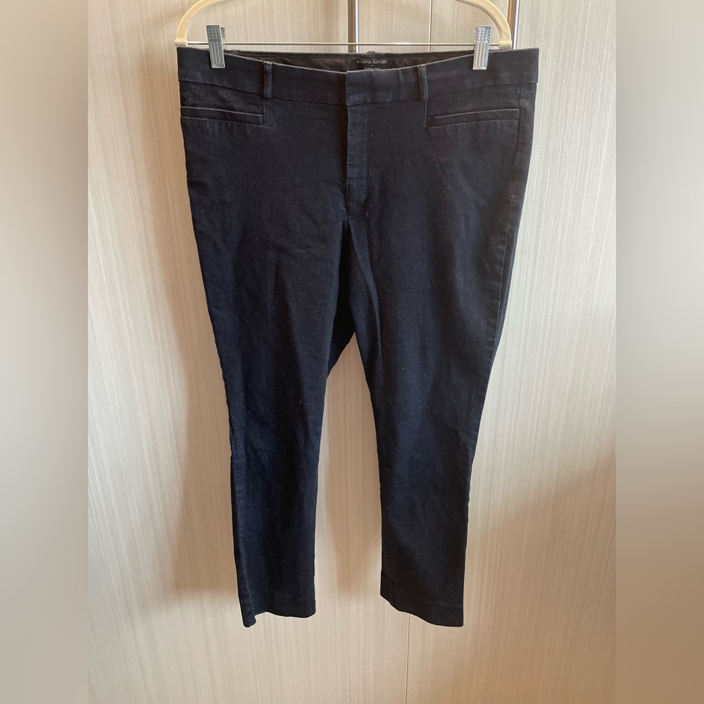 Banana Republic  Sloan Crop 3/4  Dark Wash jeans with stretch size‎ 12